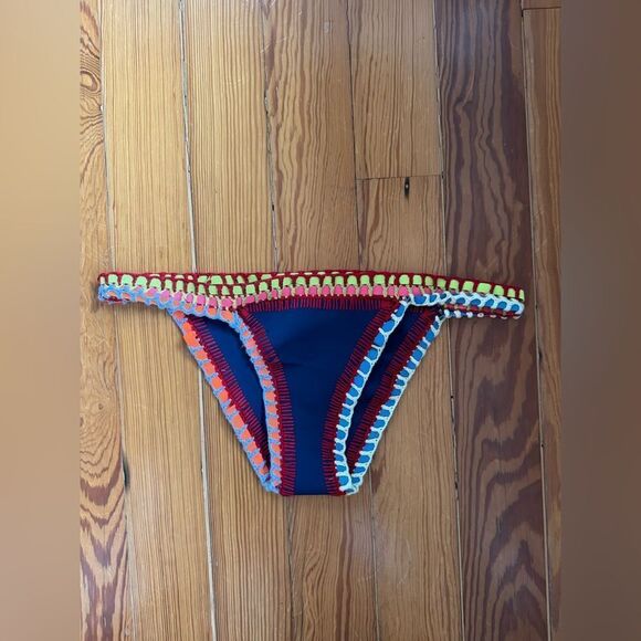 Kiini Tasmin Bikini Bottom - Picture 3 of 10